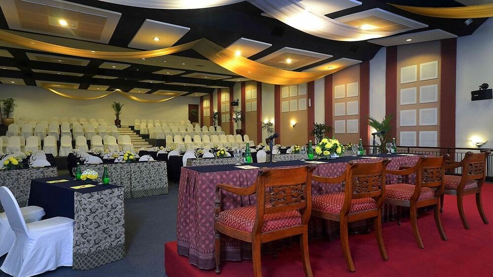 Jayakarta Hotel Jakarta Exterior foto