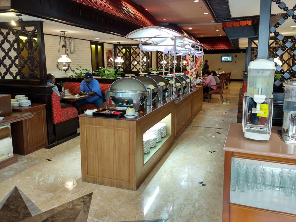 Jayakarta Hotel Jakarta Exterior foto